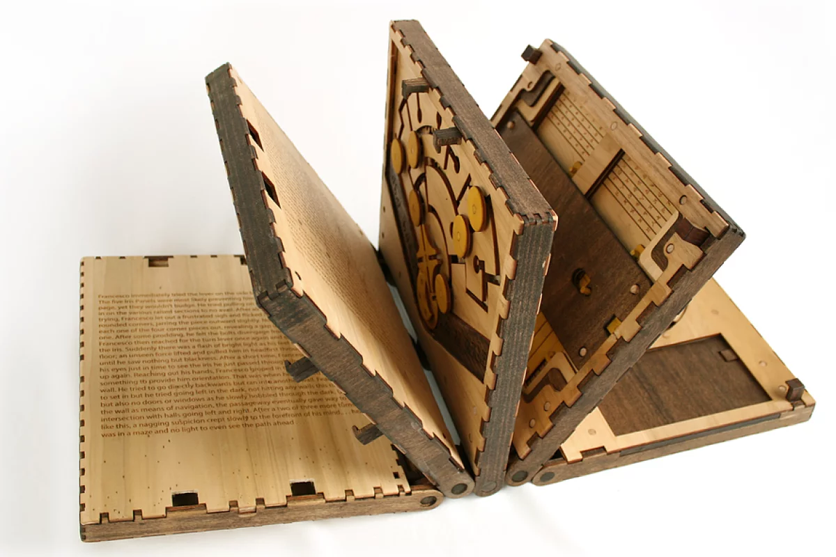 Codex Silenda tells the story of an apprentice caught in a trap in Leonardo Da Vinci's workshop