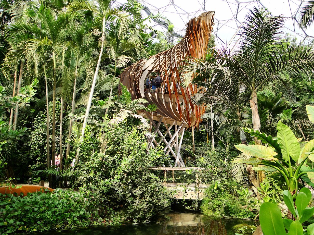 The Biodiversity Nest Treehouse draws inspiration from the genius of nature’s design