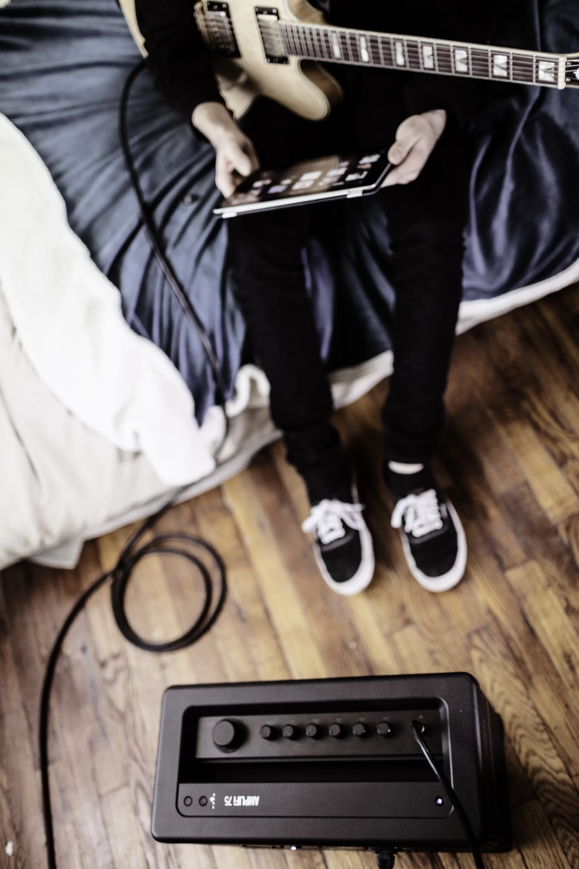 iPad, iPhone and iPod touch users can take wireless control and functionality to the next level with the AMPLIFi Remote app