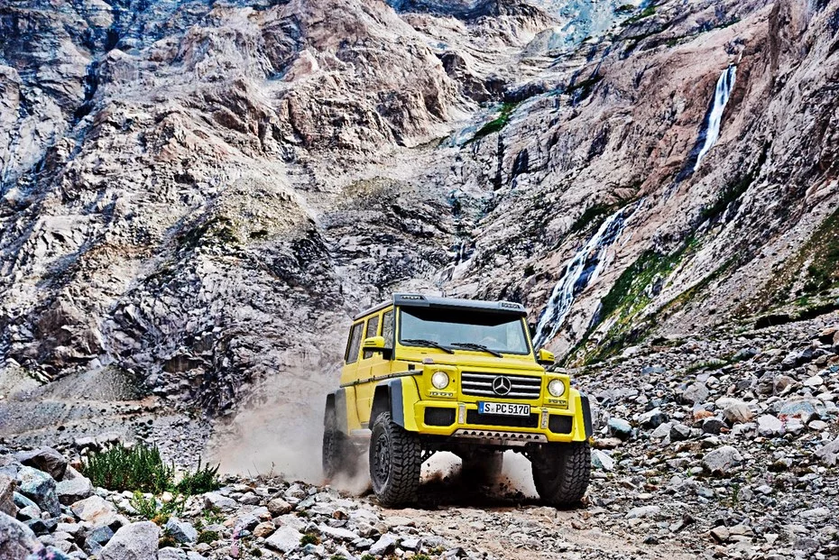 The G500 4x4 Squared barrels through the backcountry