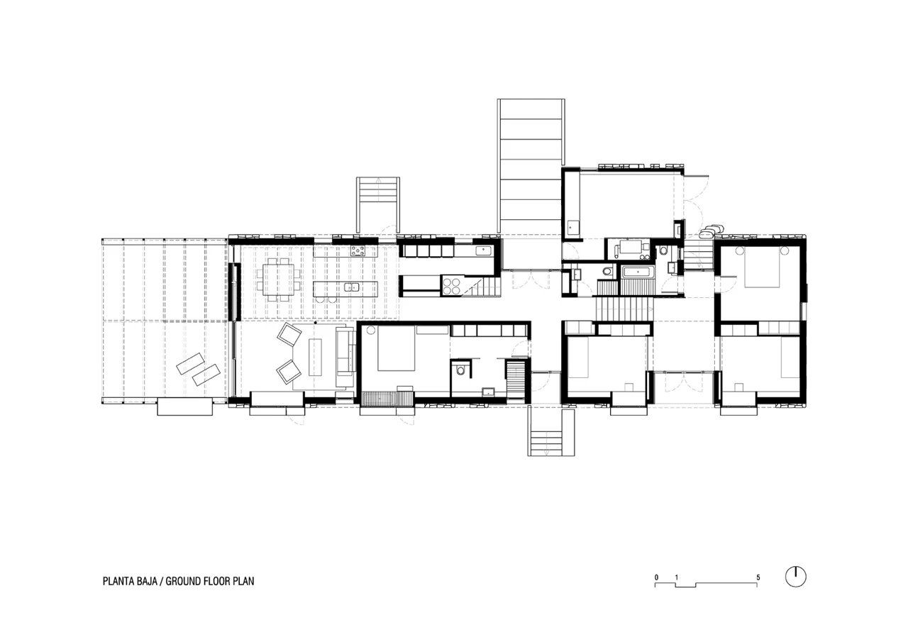 Architectural drawing of the MMMMMS House (Image: Anna & Eugeni Bach)