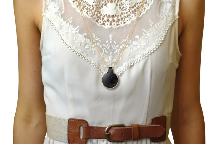 Athena can be worn around the neck, attached to the waist or can even carried inside a bag