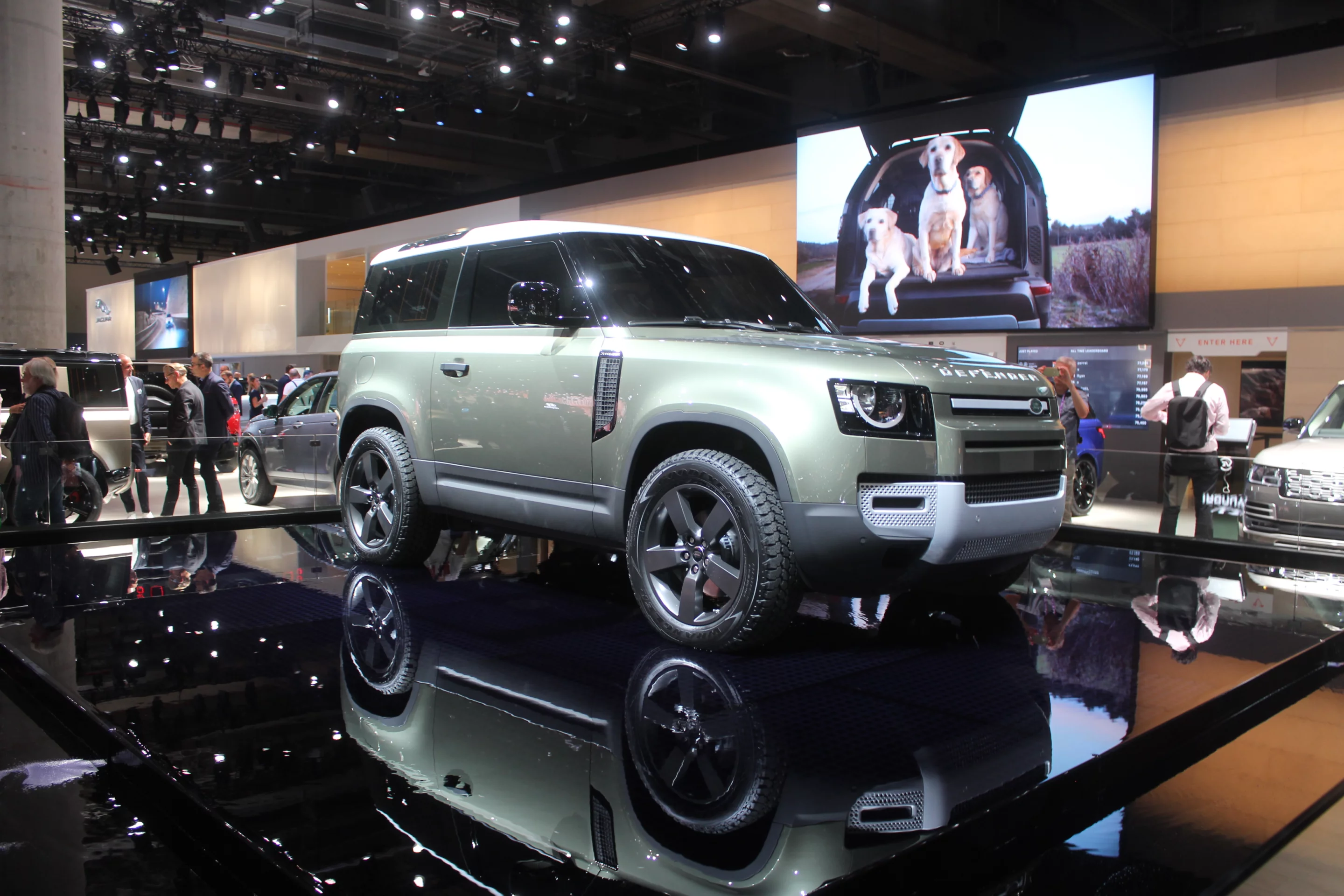 Love it or leave it, the new Defender is definitely among the buzziest new vehicles in Frankfurt