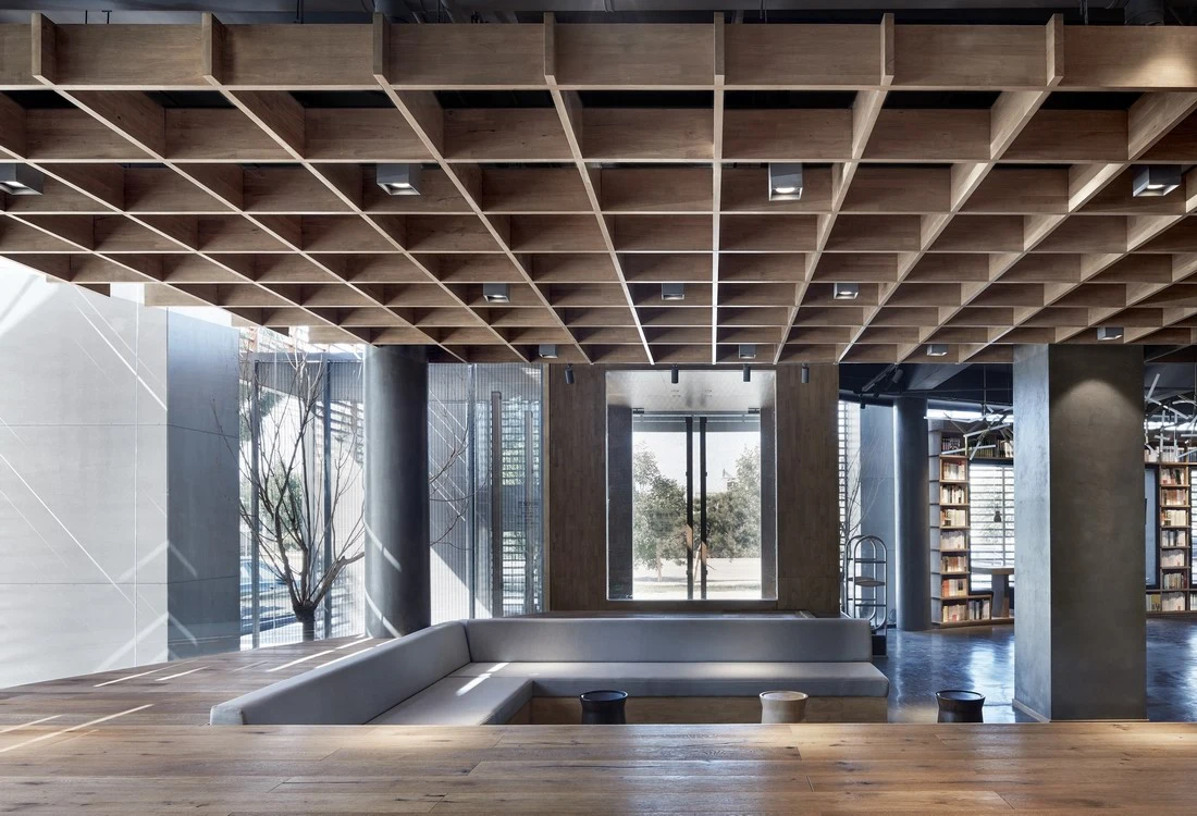 The interior of China's Baoding Xinhua Bookstore, by Beijing Fenghemuchen Space Design, won a "Highly Commended" award at the 2017 Inside Awards