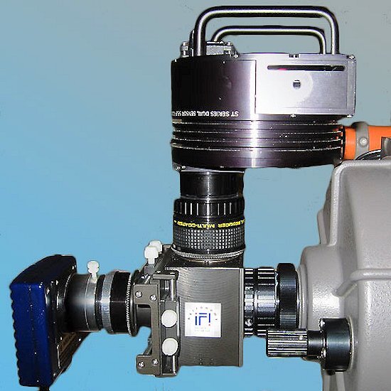 The ONAG, an imaging camera (top), and a guiding camera (blue) installed on a Celestron C-8 catadiopetric telescope