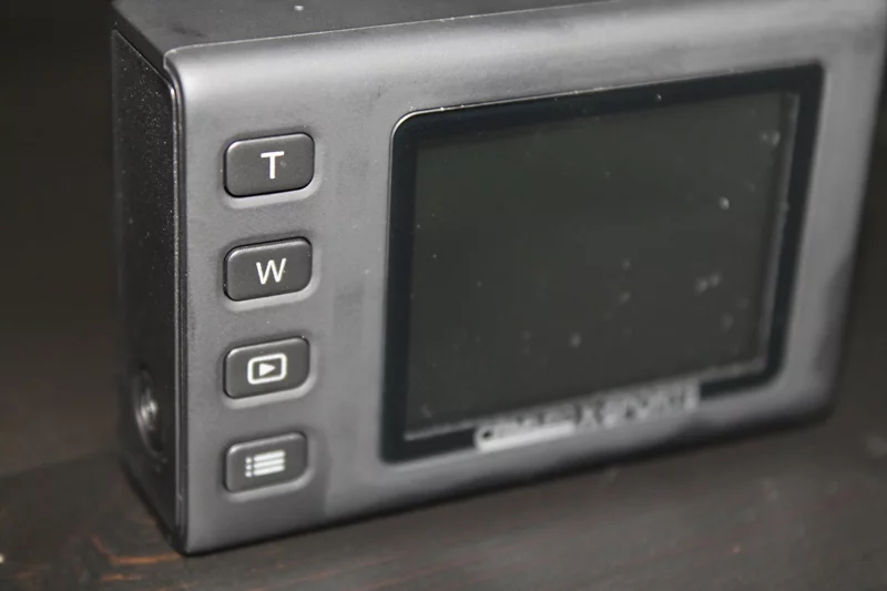 The Camileo X-Sports is simple to use for people familiar with digital cameras