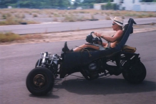 An early three-wheel prototype of the TVA Gazelle tilting 4-wheeler concept