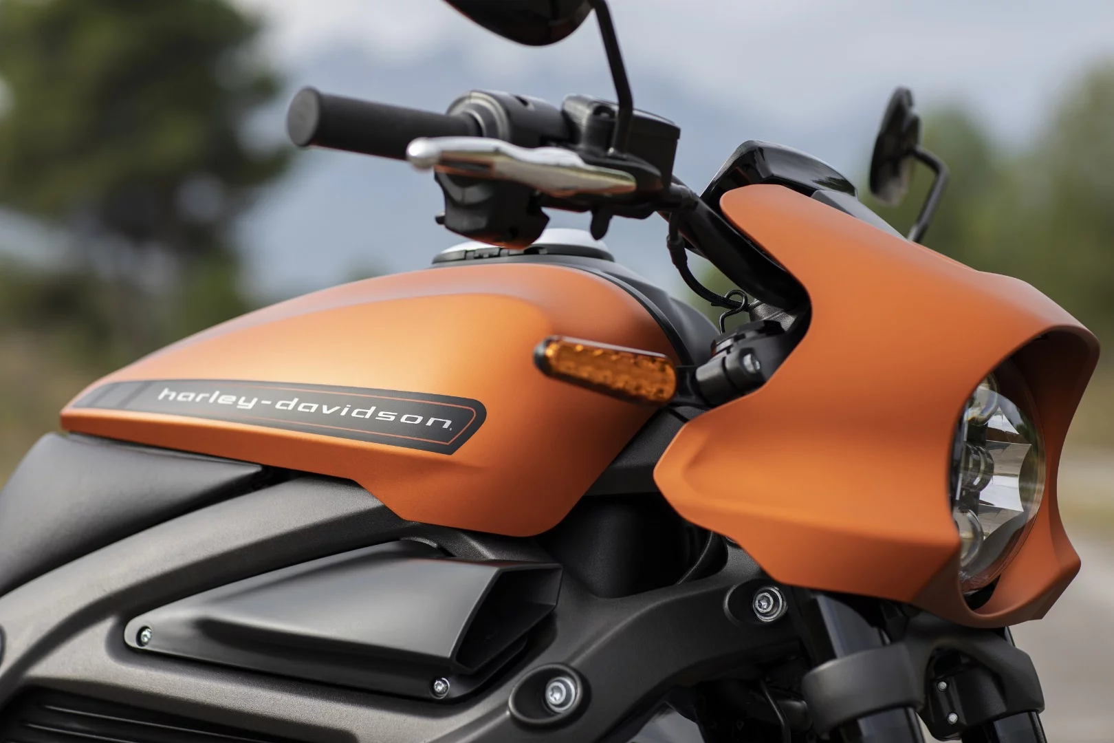 2020 Harley-Davidson Livewire: H-D orange is a great color to bring out the hints of flat-track racer in the design