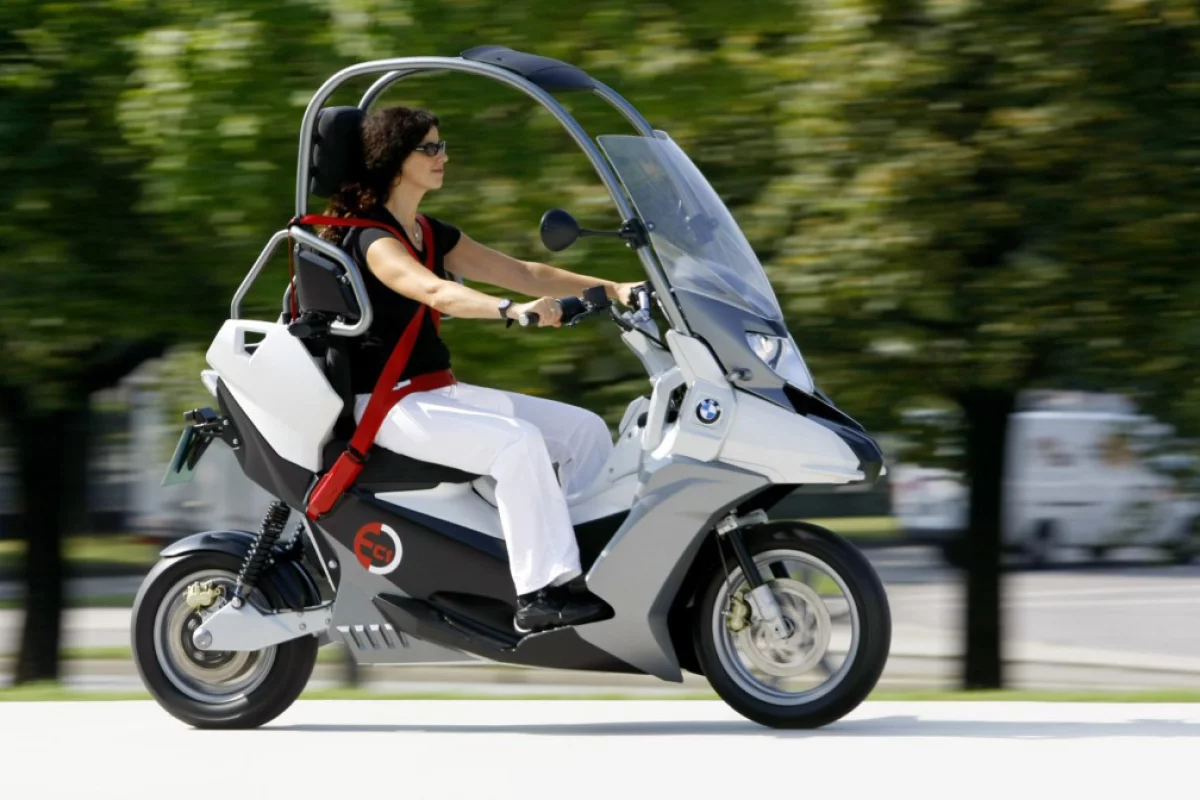 BMW has brought back the C1 as an electric-powered concept scooter called the C1-E