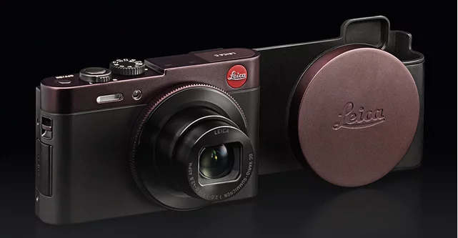 The C-Snap is a rigid plastic and elastic silicone rubber cover for the Leica C
