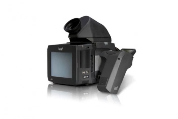 Leaf's 56-megapixel AFi 10