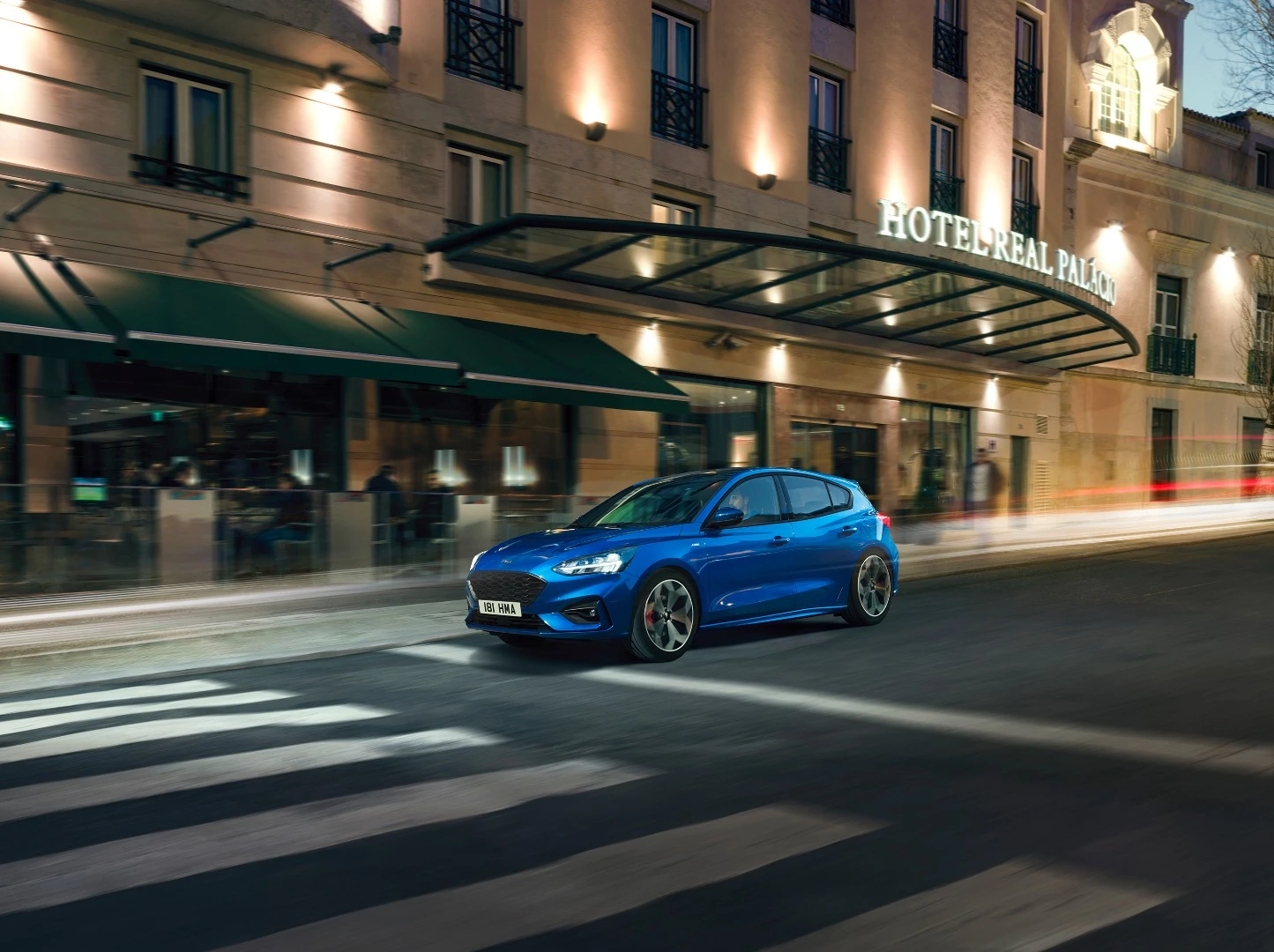 Ford Focus ST-Line: adaptive cruise control can now read street signs to set its own speed limits