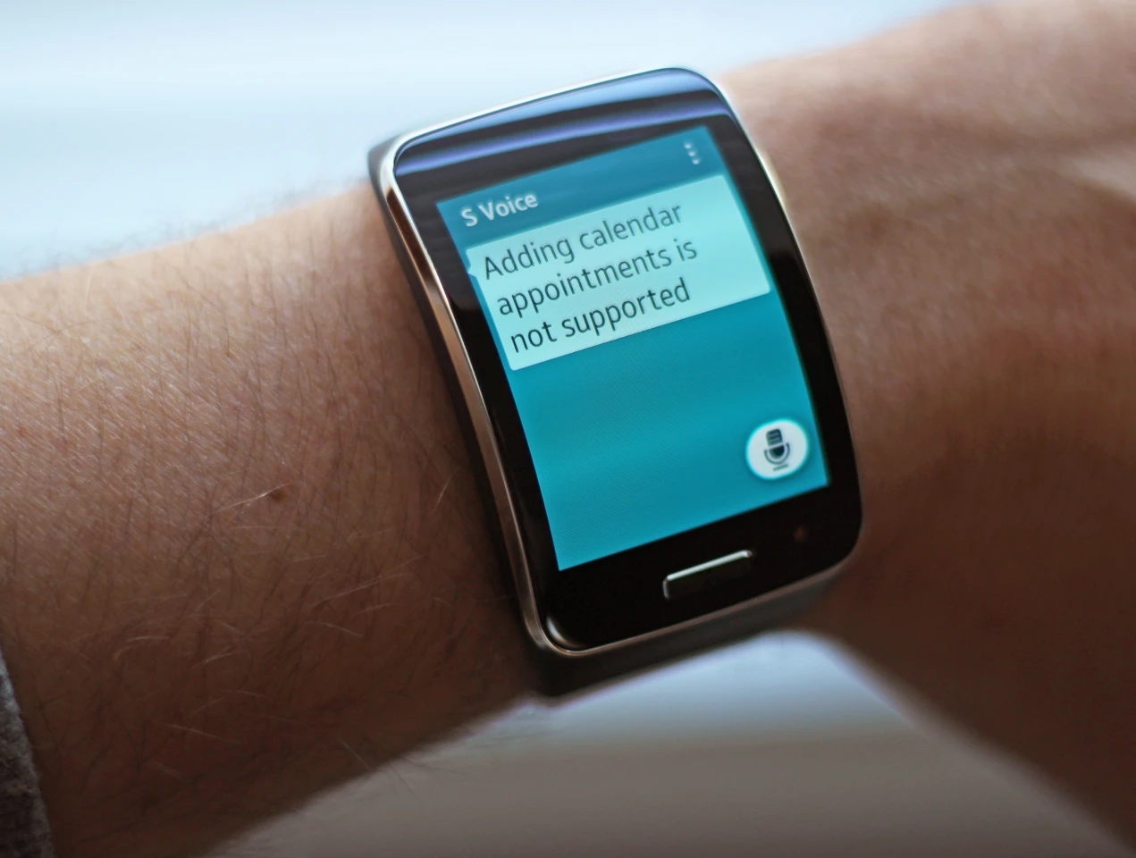 For some inexplicable reason, Samsung removed the ability to set reminders and add calendar events in this latest Gear watch (Photo: Will Shanklin/Gizmag.com)