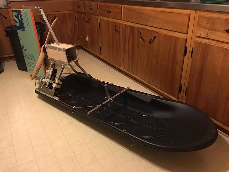 Peter Sripol custom cut the electric motor/prop mount, the metal support frame and the foam rudder to make his air sled