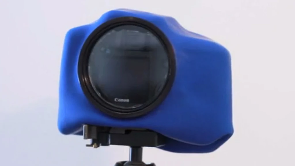 The "Big O" adds a large LCD viewfinder window to the Outex weather and waterproof housing system