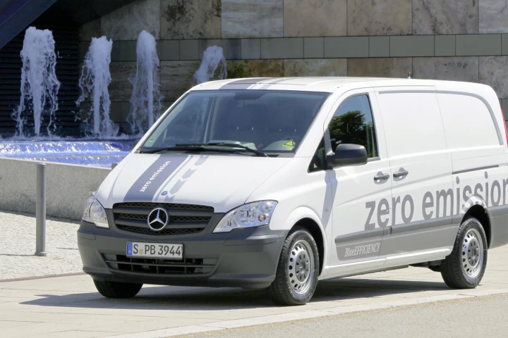 The Mercedes-Benz Vito E-CELL all electric van is nearing production