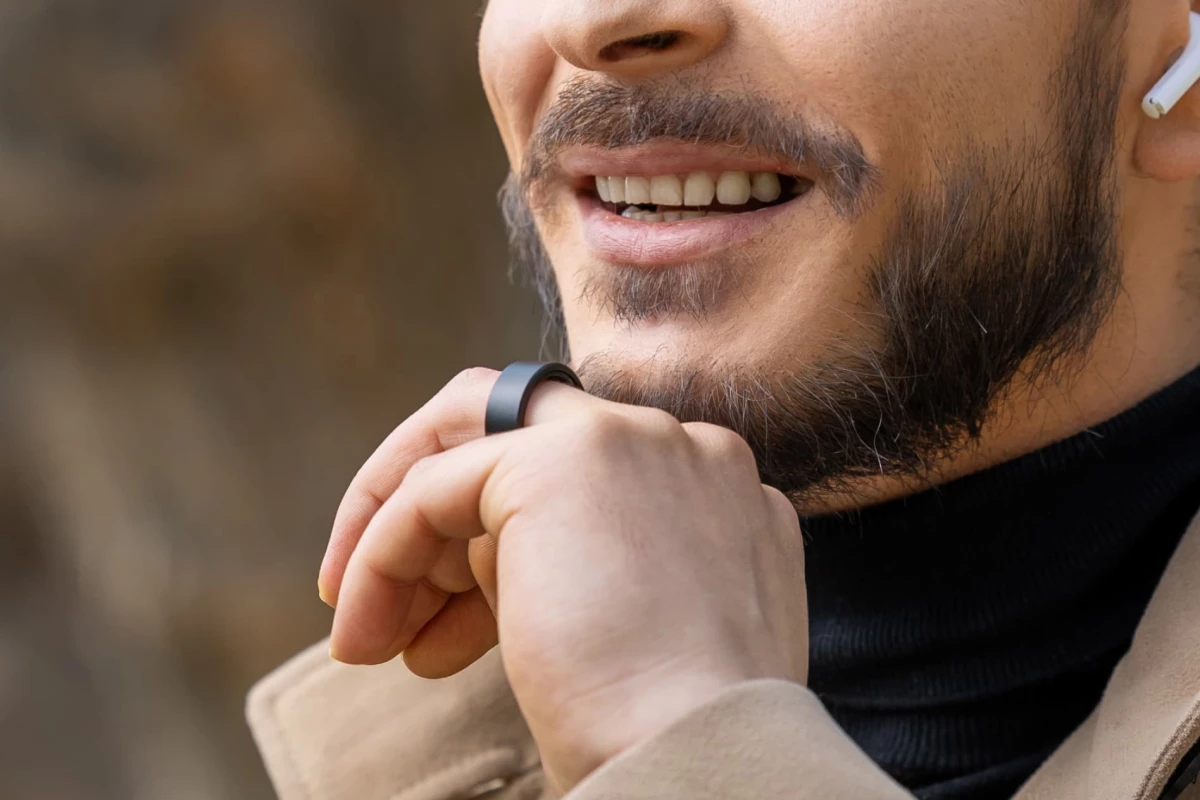 AI rings, like the Wizpr from Vtouch, want to be the next big thing in personal hardware