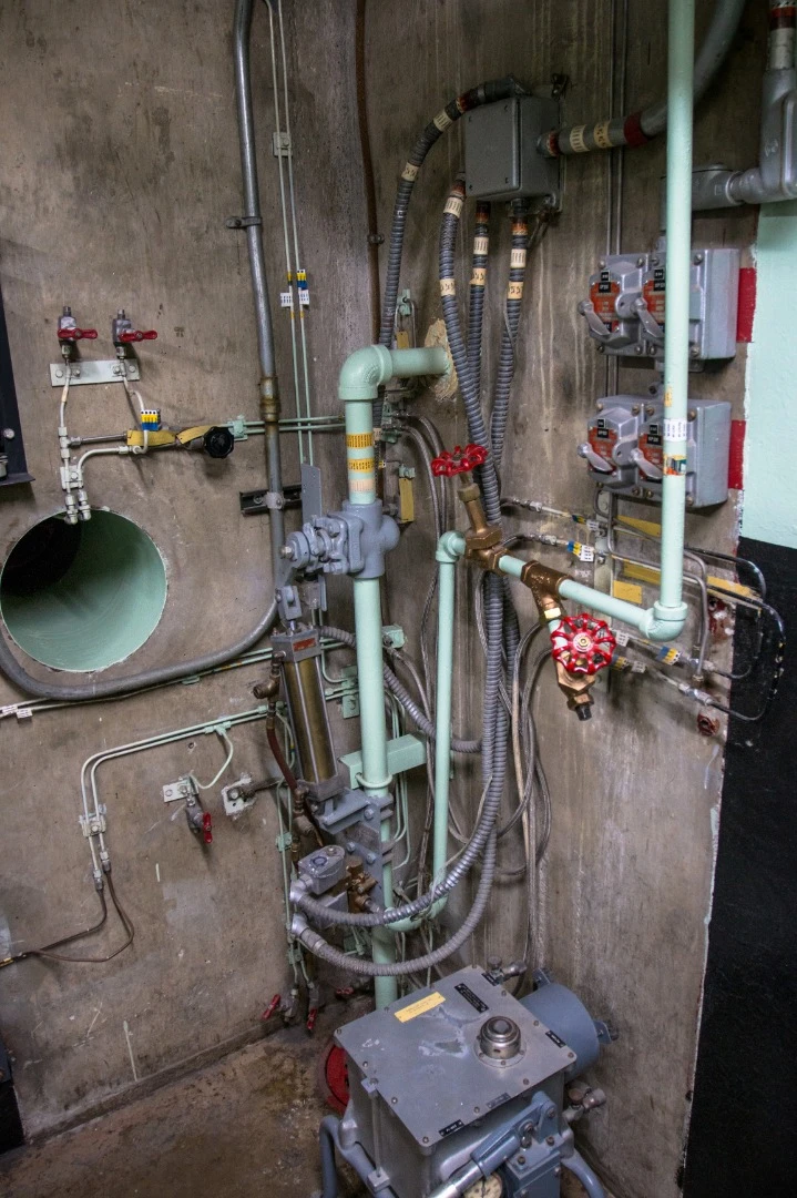 Detail of the Cold War-era technology
