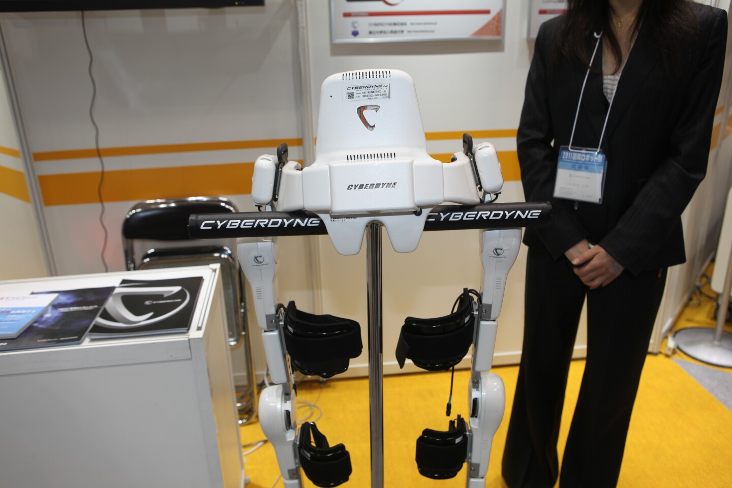 Honda begins leasing Walking Assist Exoskeleton