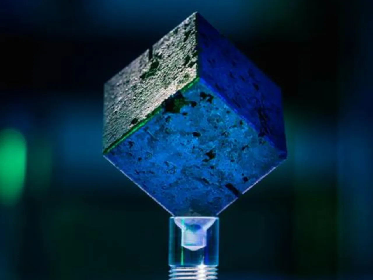 Uranium cube