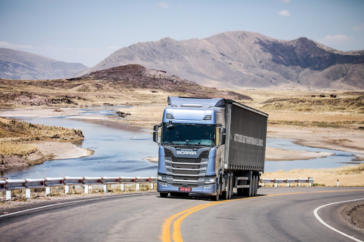 Swedish truck manufacturer Scania says it's evaluated hydrogen fuel cells against battery-electric powertrains and is committing to batteries