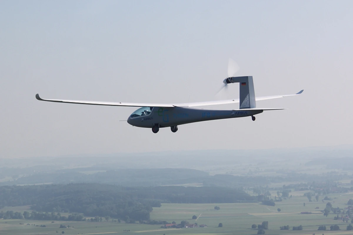 Google is sponsoring the Green Flight Challenge in which the e-Genius electric glider (pictured) is competing