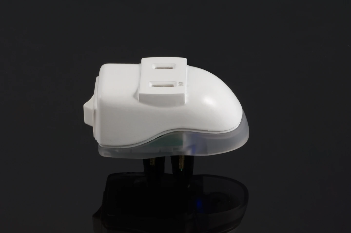 The OnPlug is essentially a single-outlet power bar, that keeps household electric devices from drawing phantom power (Photo: OnPlug Innovations)