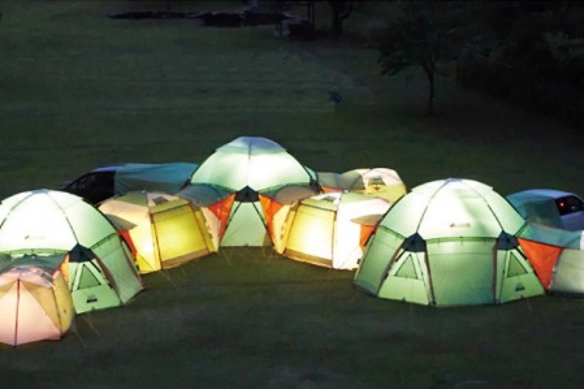 The Decagon Link Station by Logos is a modular tent system with, theoretically at least, no limit to its extendability