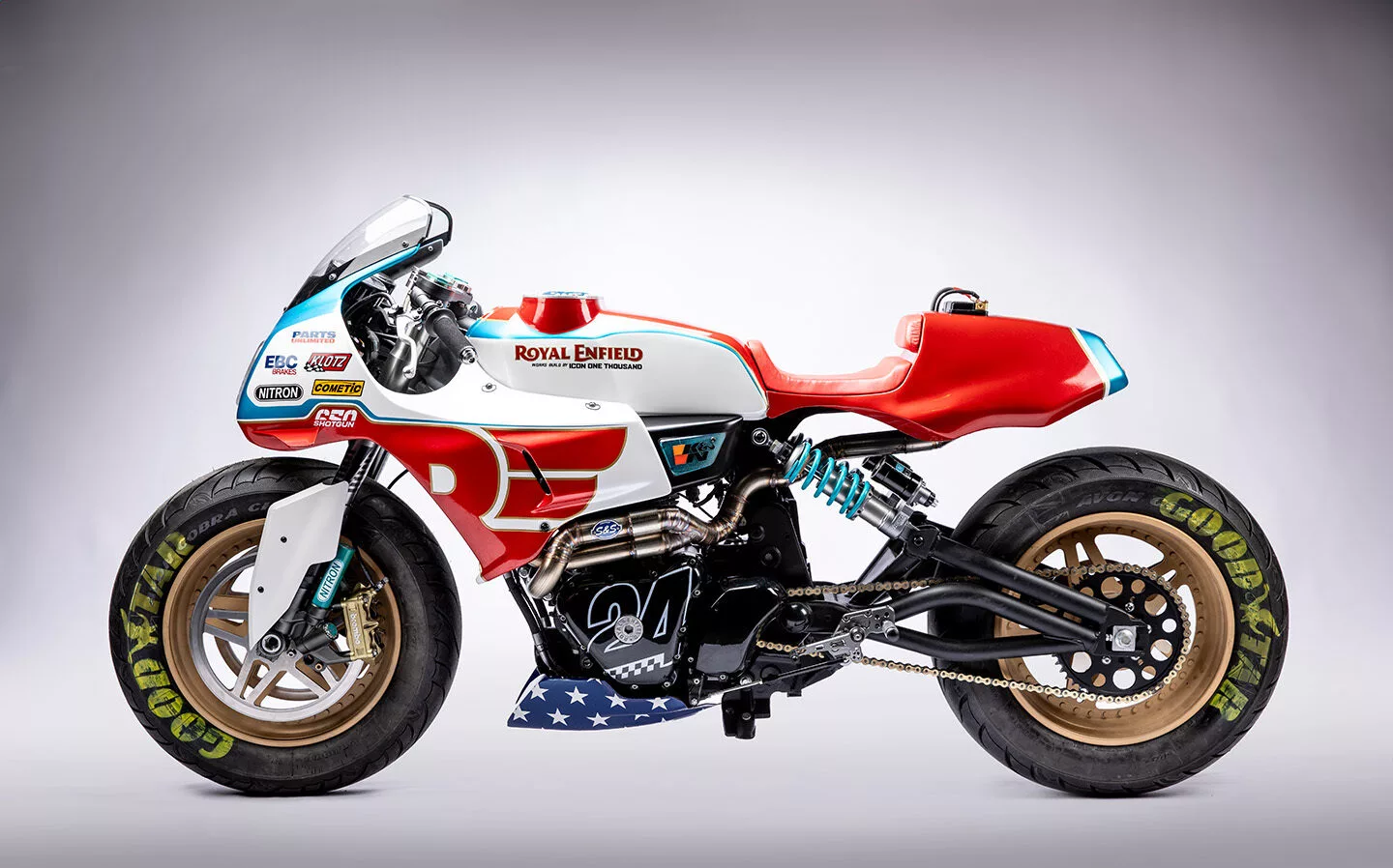 The bike rolls on 16" Avon Cobra cruiser tires