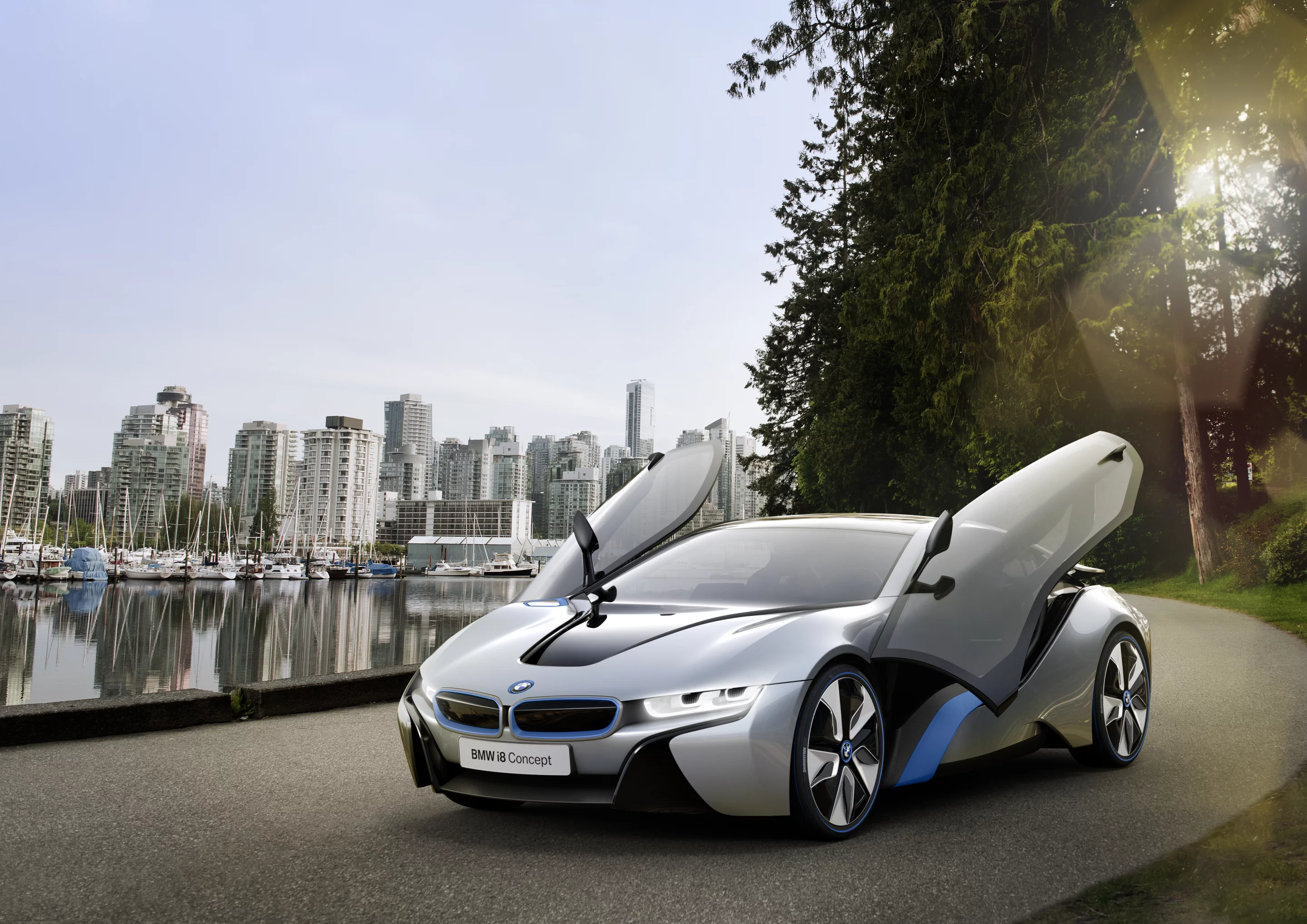 The i8 will soon move from concept car to production, possibly at the 2013 Frankfurt Motor Show