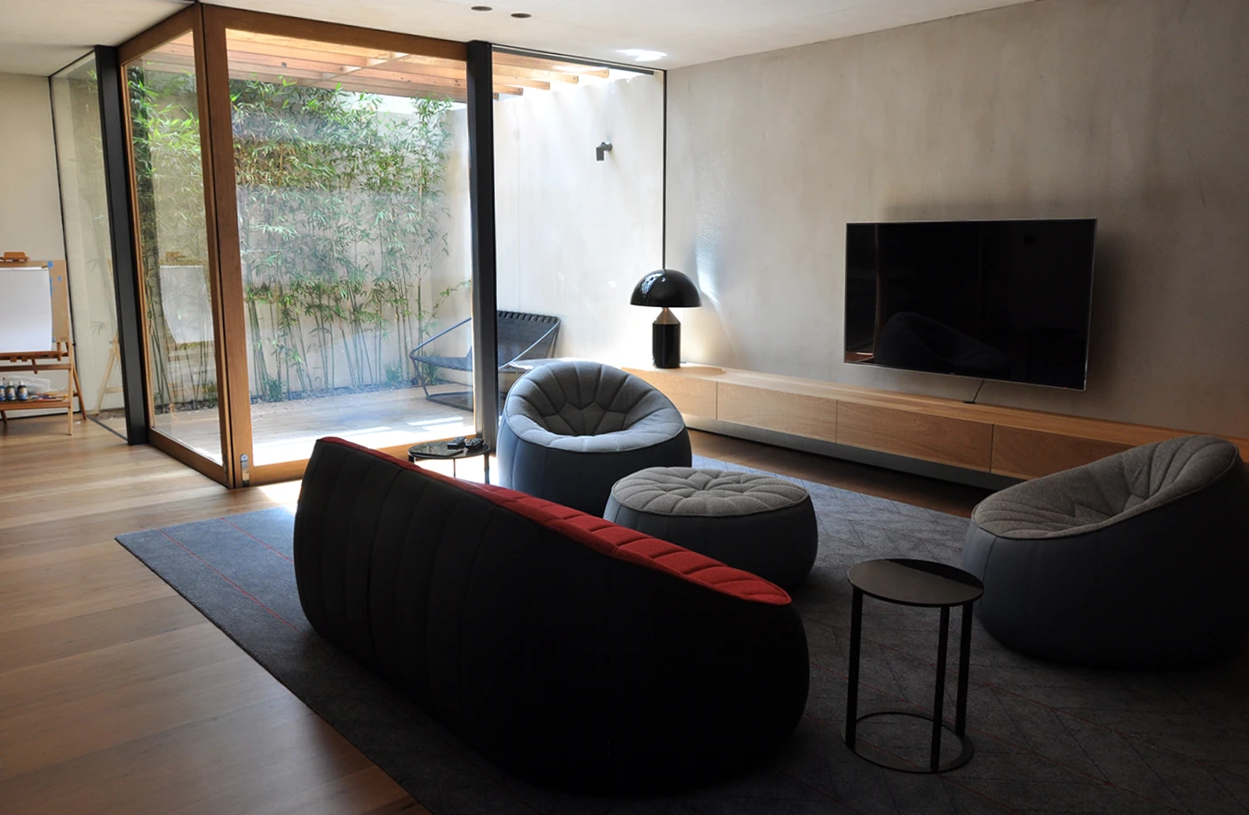 The architects were limited to building a maximum of two stories above ground so included a basement living area (Photo: Edoardo Campanale for Gizmag)