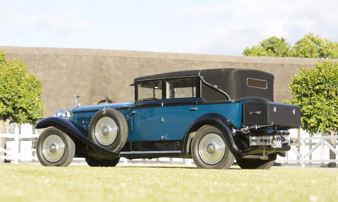 The 1957 Goodwood Concours winning 1929 ISOTTA FRASCHINI TIPO 8A LANDAULETTE sold for DKK 3,507,500