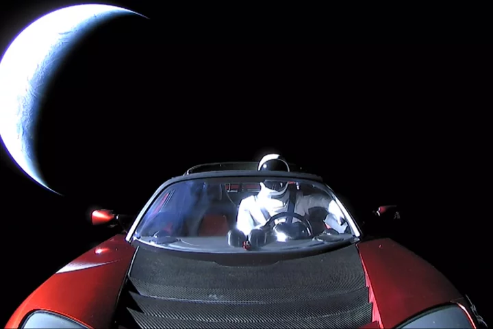 The last image sent back by the Tesla Roadster