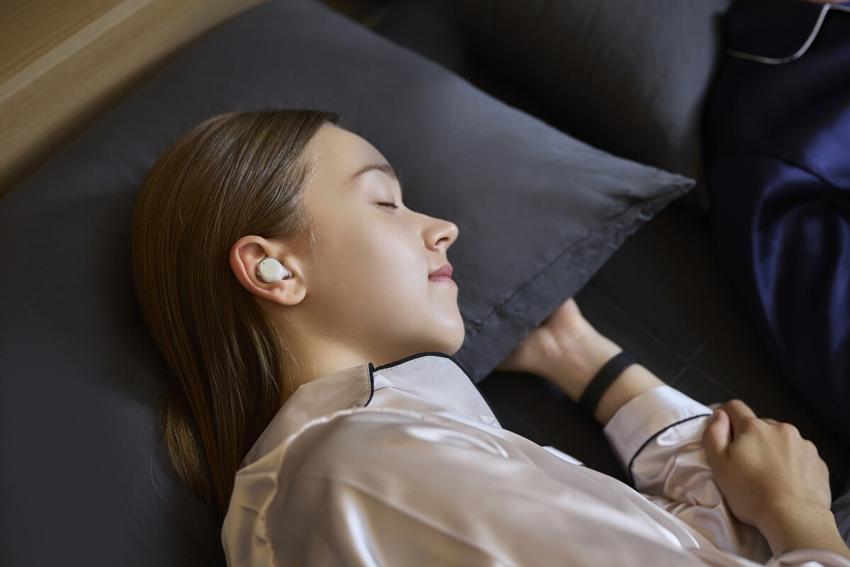Noise-blocking earbuds adapt to your body's rhythm for restful slumber