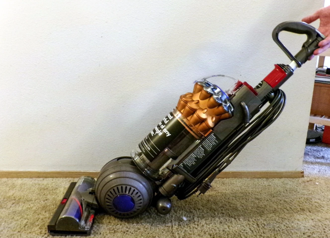 The Dyson Small Ball is designed for small flats