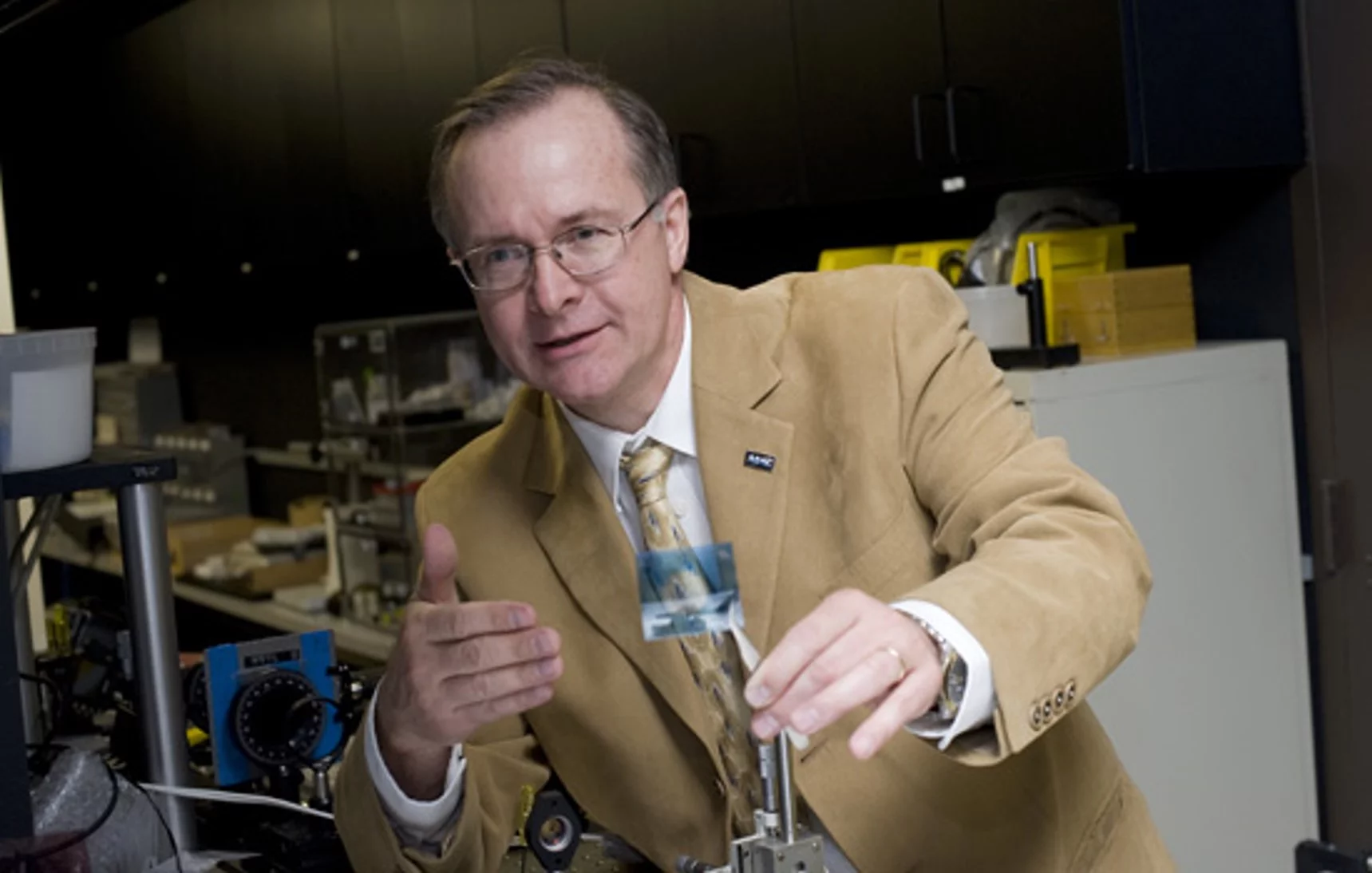 Grover Swartzlander, associate professor at RIT’s Chester F. Carlson Center for Imaging Science, is a co-investigator on a new type of space telescope with an aperture made of swarms of particles
