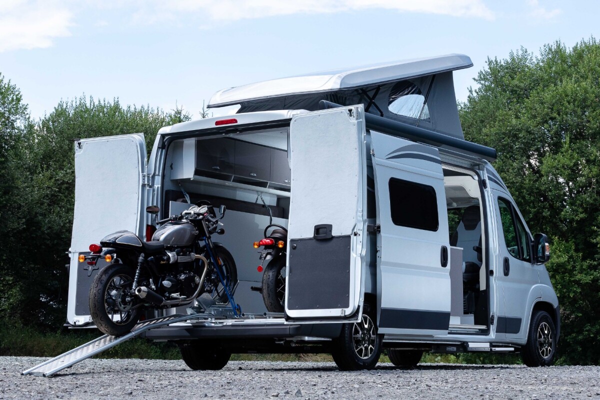 Citroën goes motorcycle camping with Jumper Biker camper van Citroën goes motorcycle camping with Jumper Biker camper van