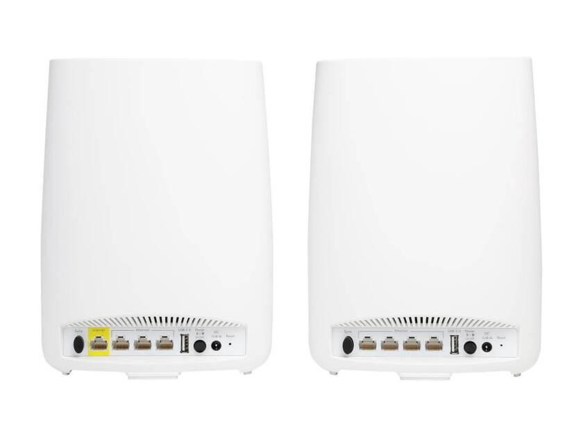 Netgear Orbi RBK50 rear ports: 3 x Ethernet connection on the router, 4 x Ethernet connections on the satellite unit