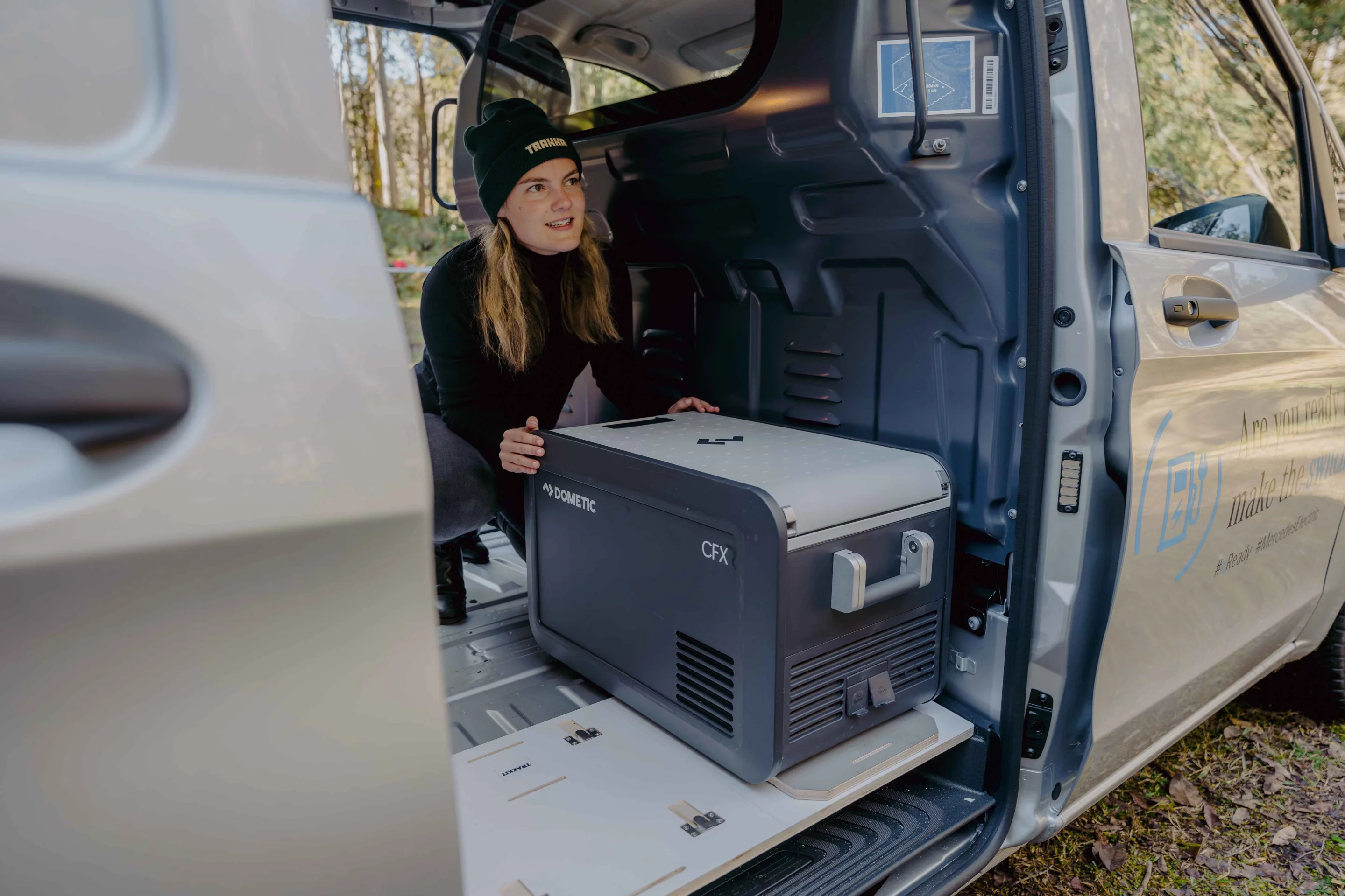 Those who prefer to cook inside will like the side base plate option