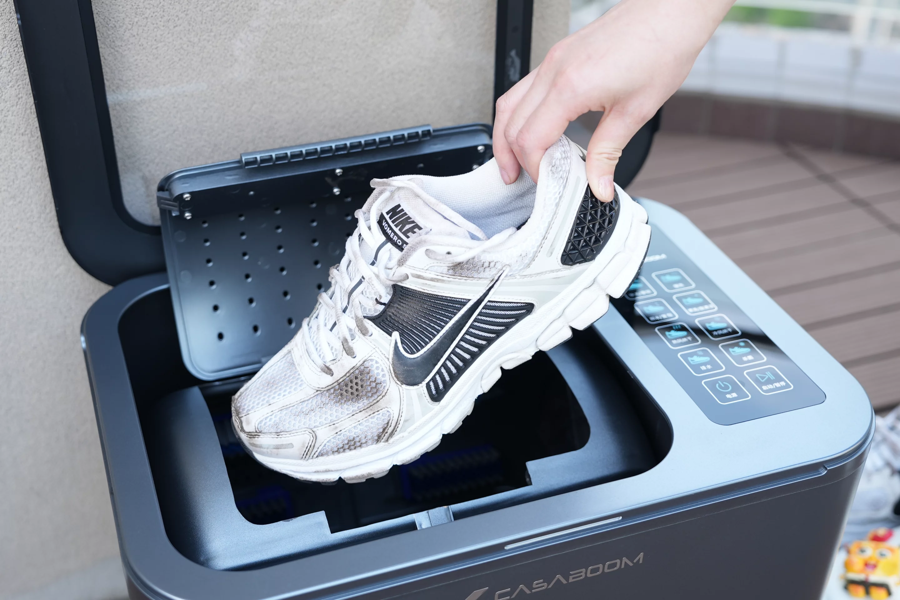 The Midishi M1 is presently on Kickstarter