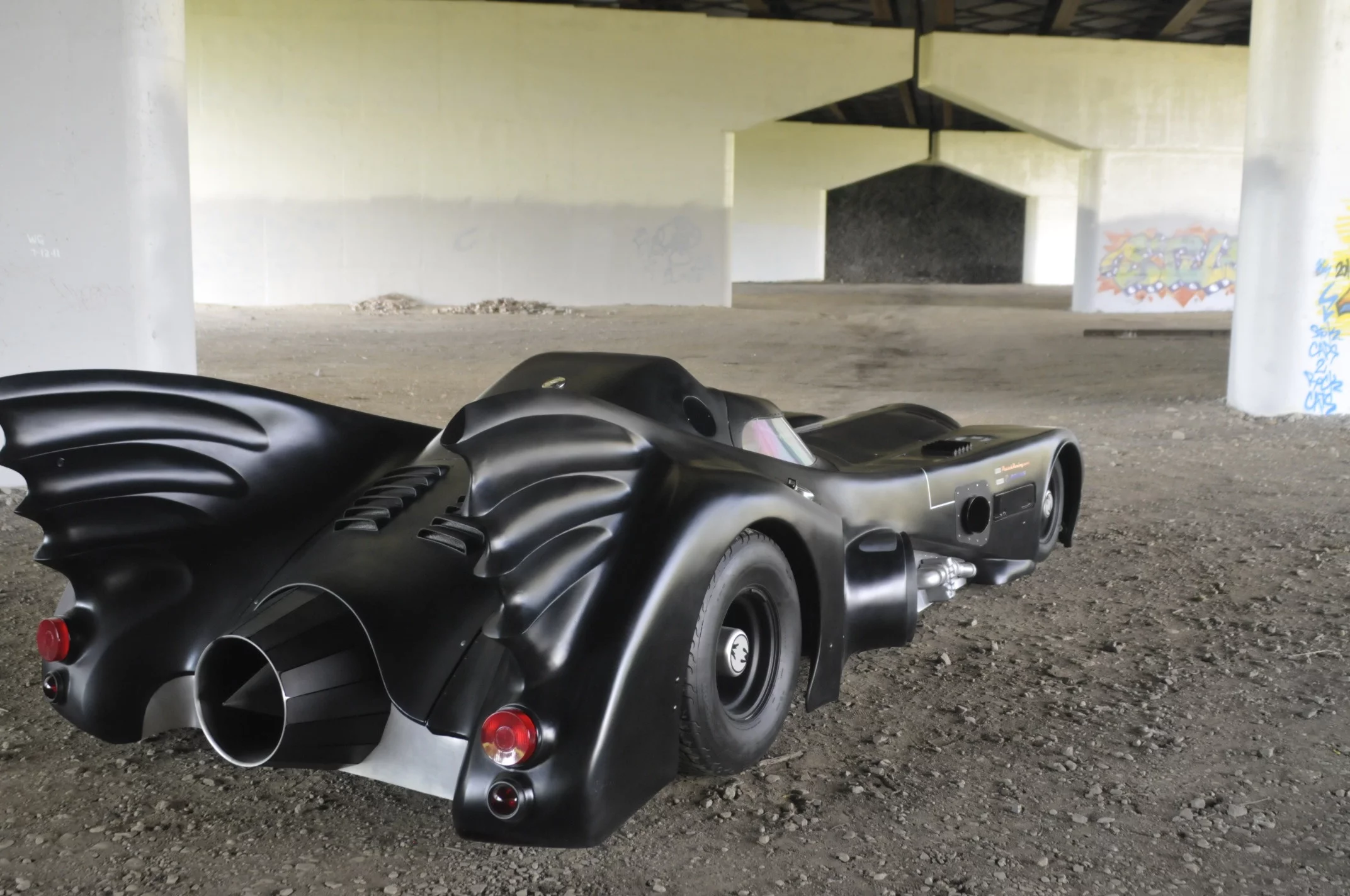 Auto restorer and designer Casey Putsch has built a replica Batmobile, that is powered by an actual jet engine (Photo: Putsch Racing)