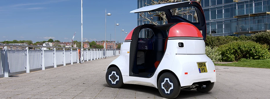 The Motic features a single gullwing door, which allows ease of access while providing some weather protection