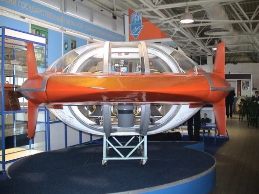 The see-through design means there's no fighting for a window seat