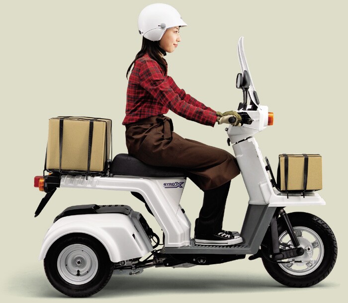 Honda’s 50cc threewheeled Gyro cargo scooter