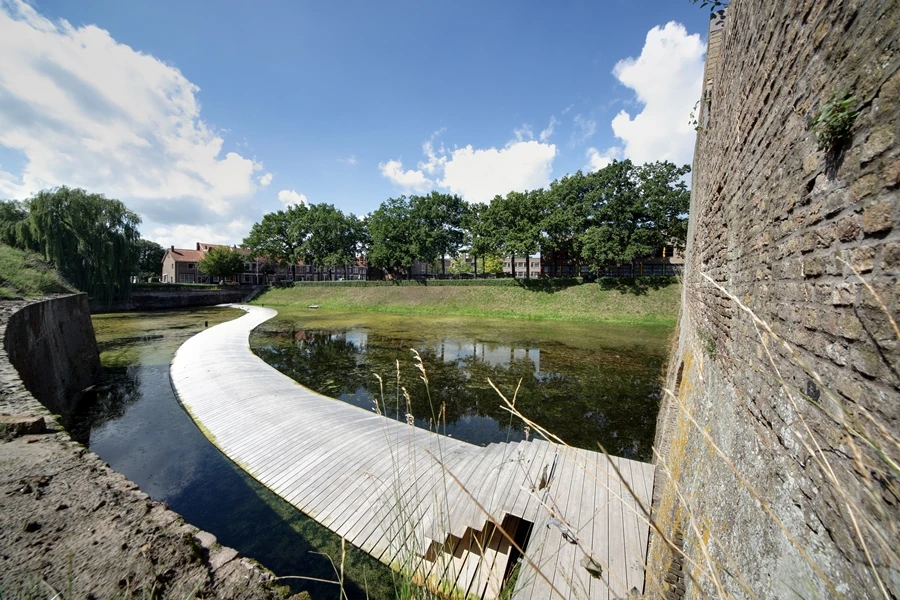 Ro-Ad Architects has designed a floating bridge at Ravelijn fortress