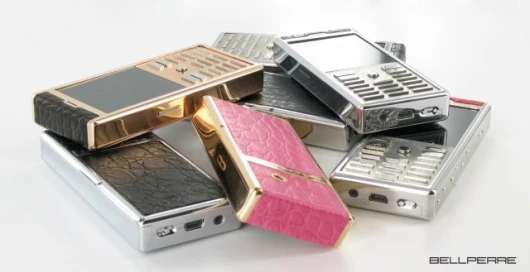 The Bellperre Nero Gold collection