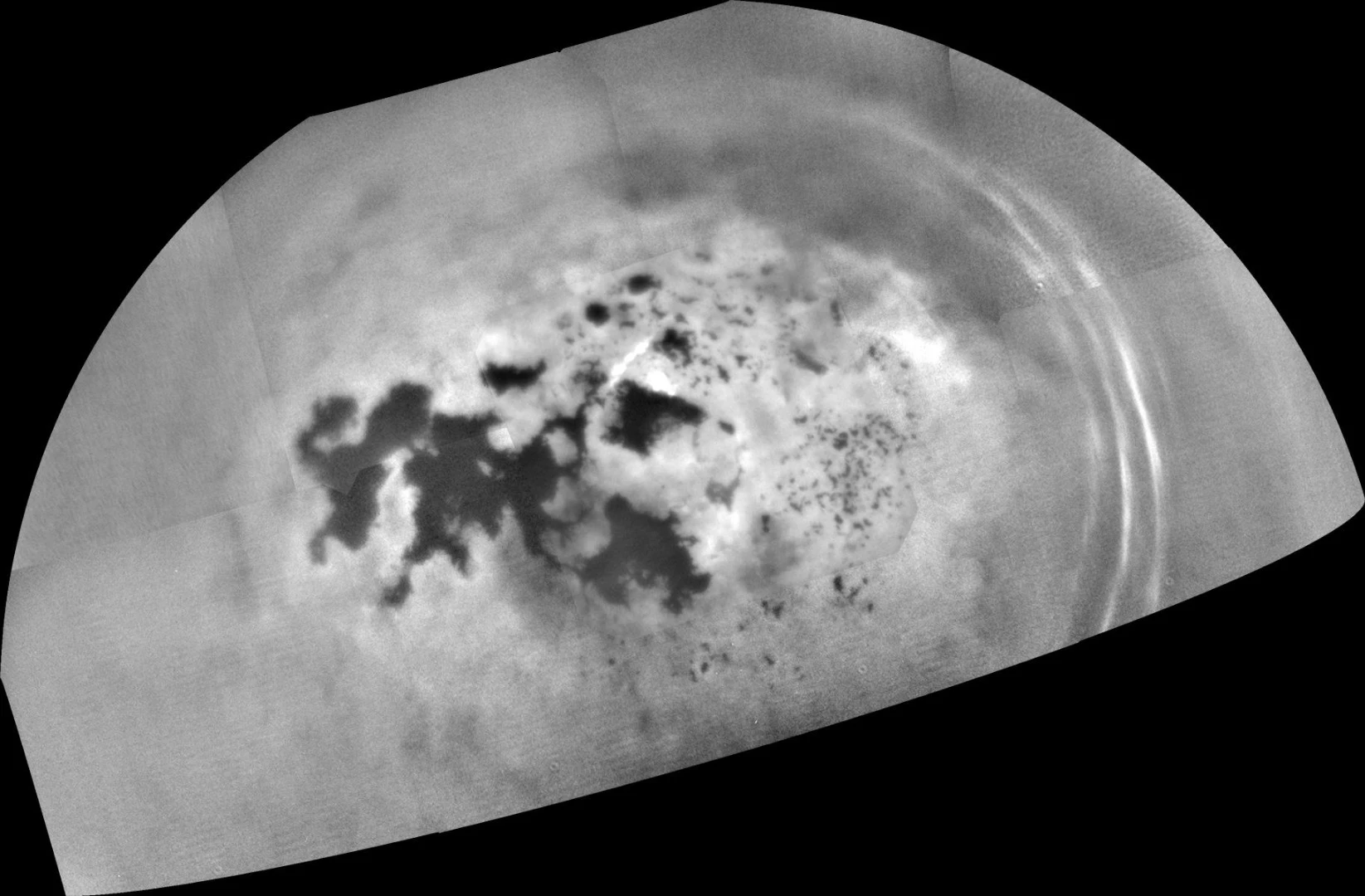 Mosaic view of Titan's northern lakes and seas as seen by Cassini