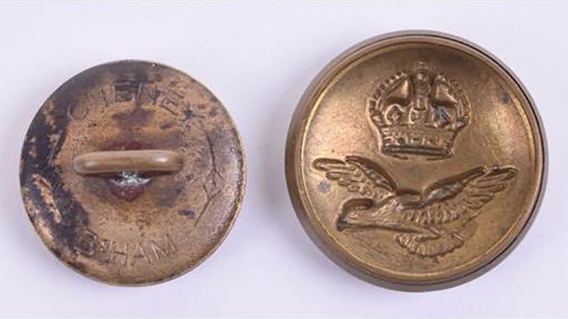 This RAF uniform button unscrews to reveal a button compass