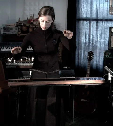 Musician Jo Hamilton is the first to use the Airpiano