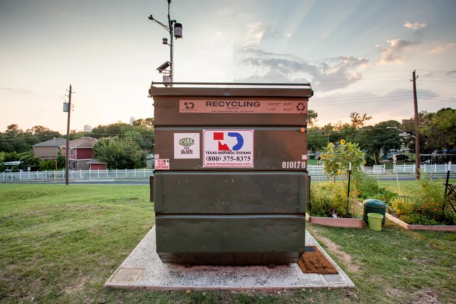The dumpster pockets have been sealed so that it cannot be mistaken for and serviced as a standard trash receptacle (Photo: Sarah Natsumi Moore)